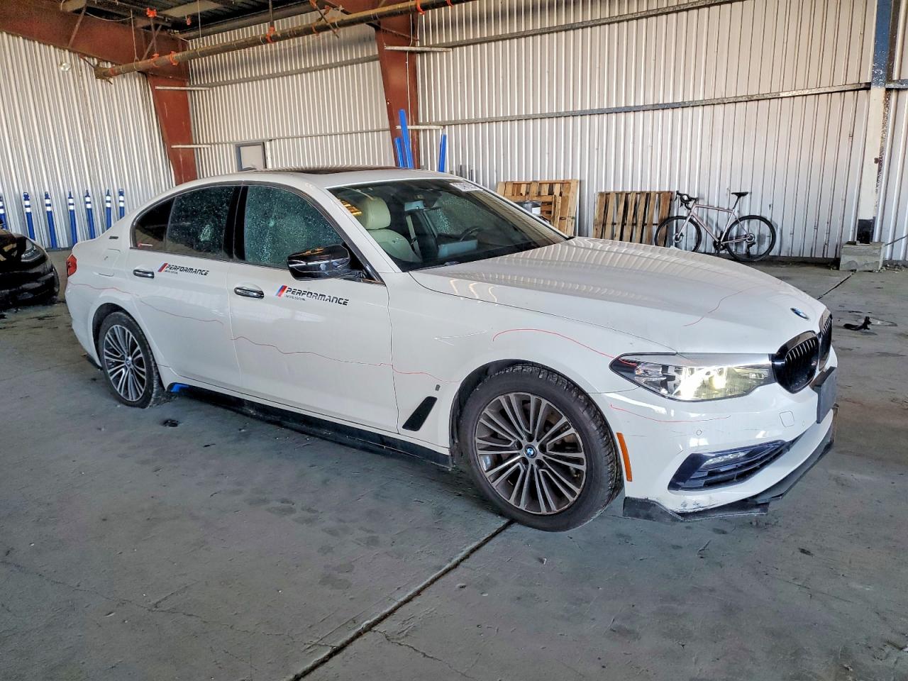 2018 BMW 530E photo 10