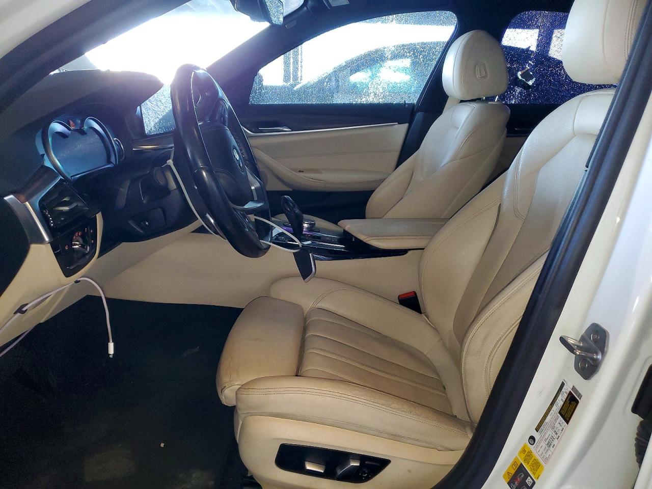 2018 BMW 530E photo 19