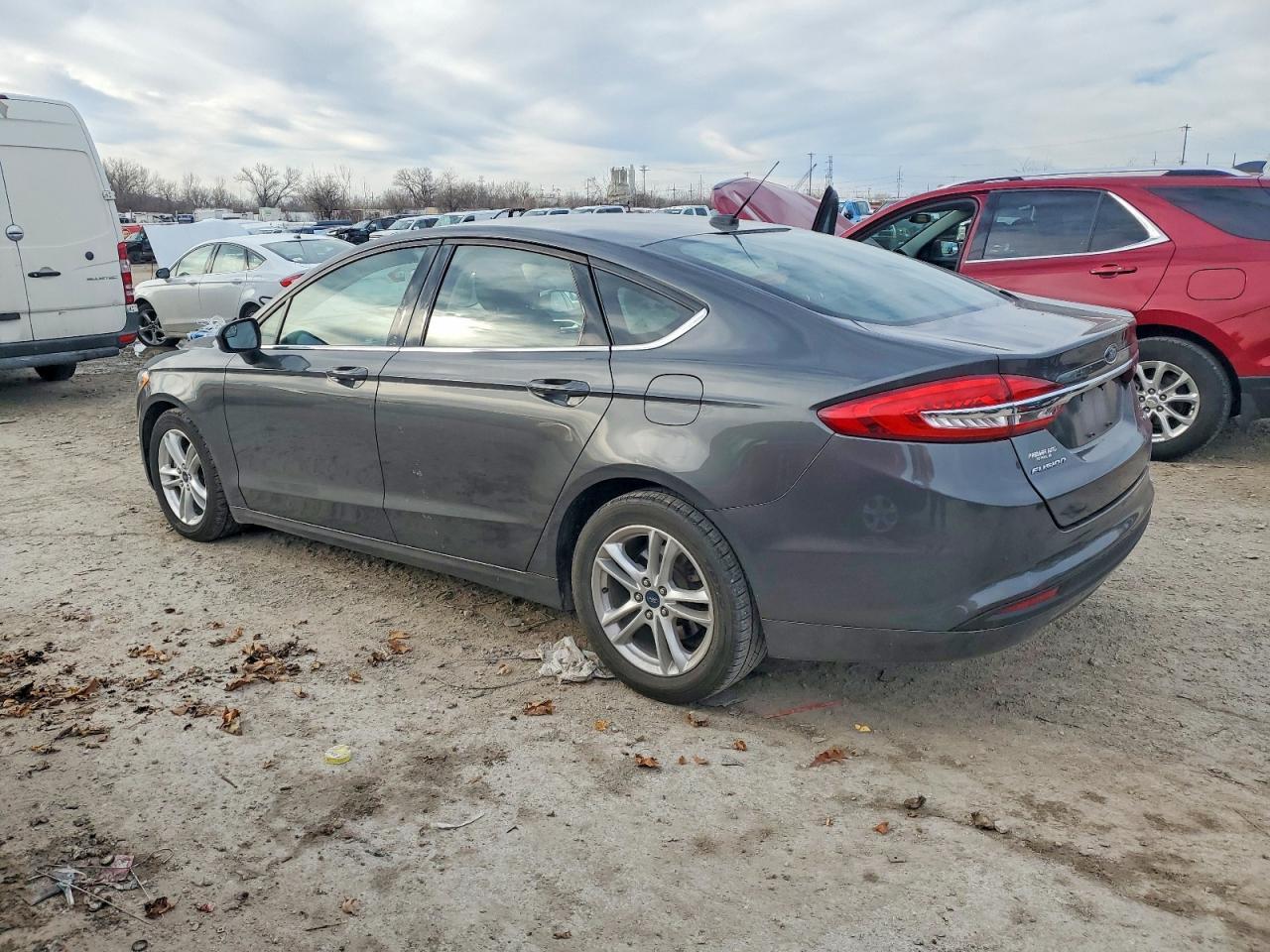 2018 FORD FUSION SE photo 2