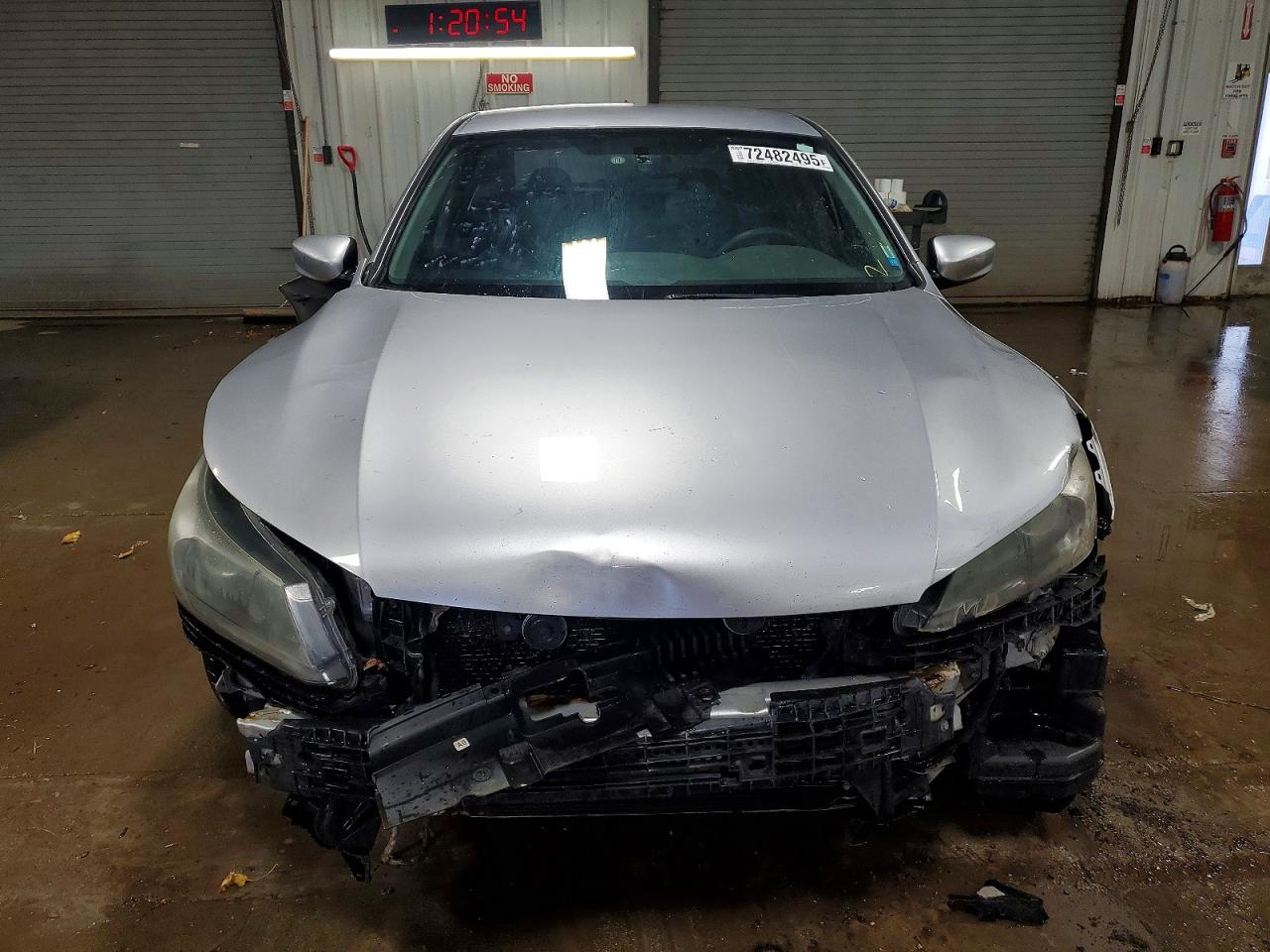 2014 HONDA ACCORD LX photo 9