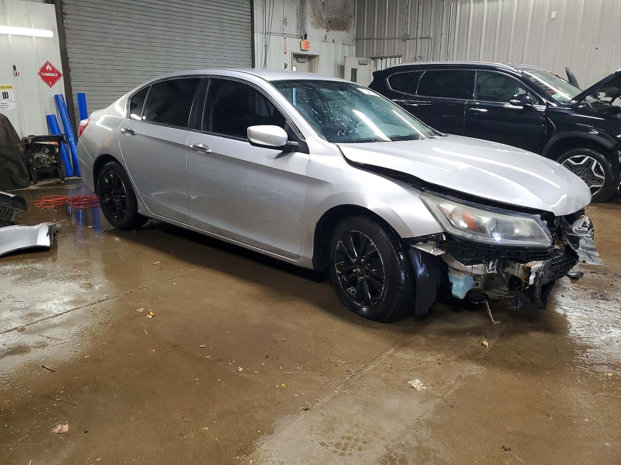 2014 HONDA ACCORD LX photo 7