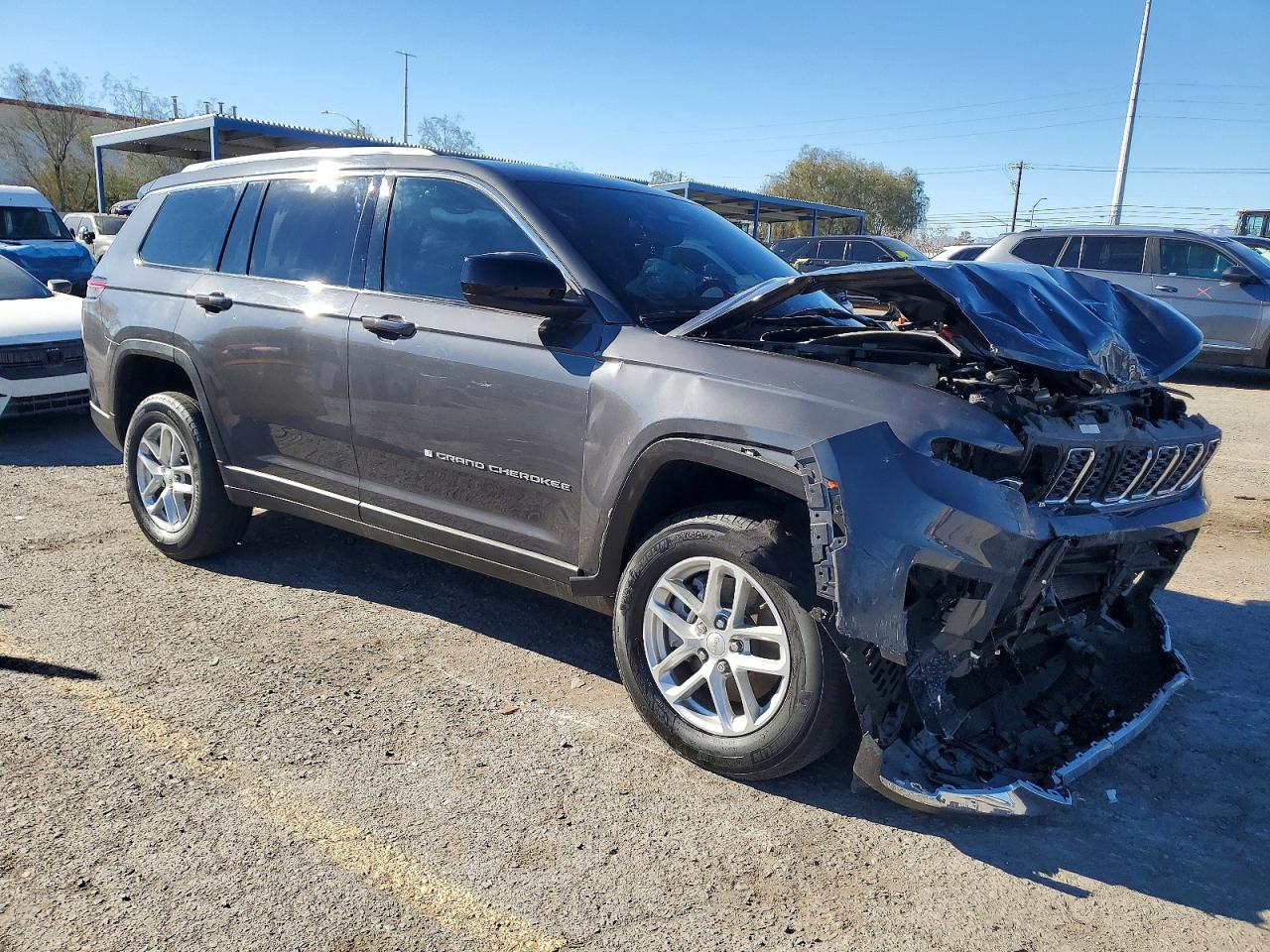 2023 JEEP GRAND CHEROKEE L LAREDO photo 10