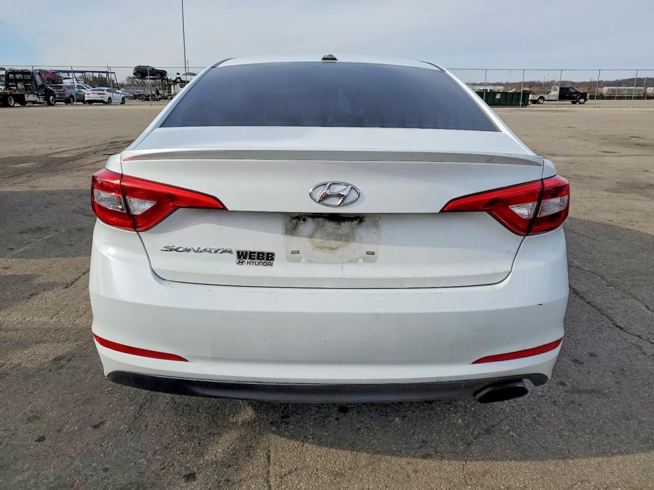 2016 HYUNDAI SONATA photo 11