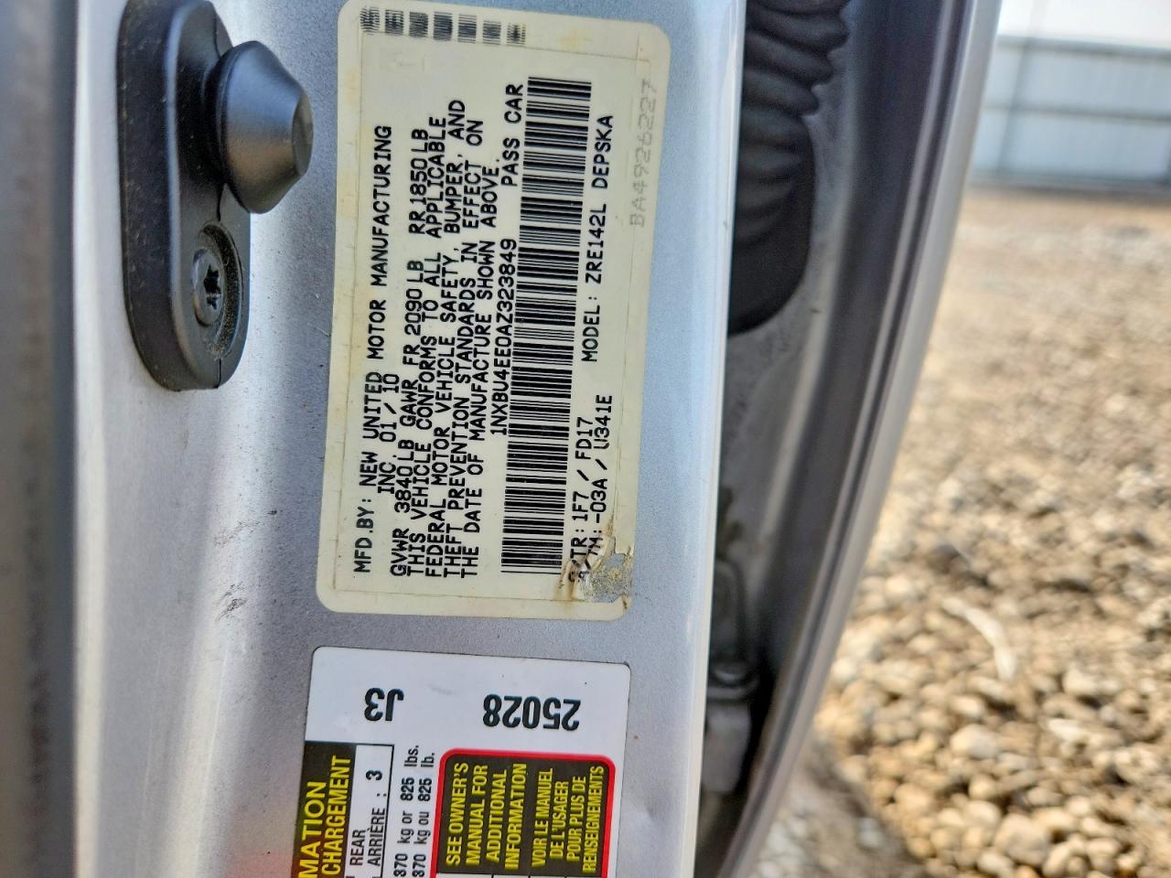 2010 TOYOTA COROLLA BASE photo 23