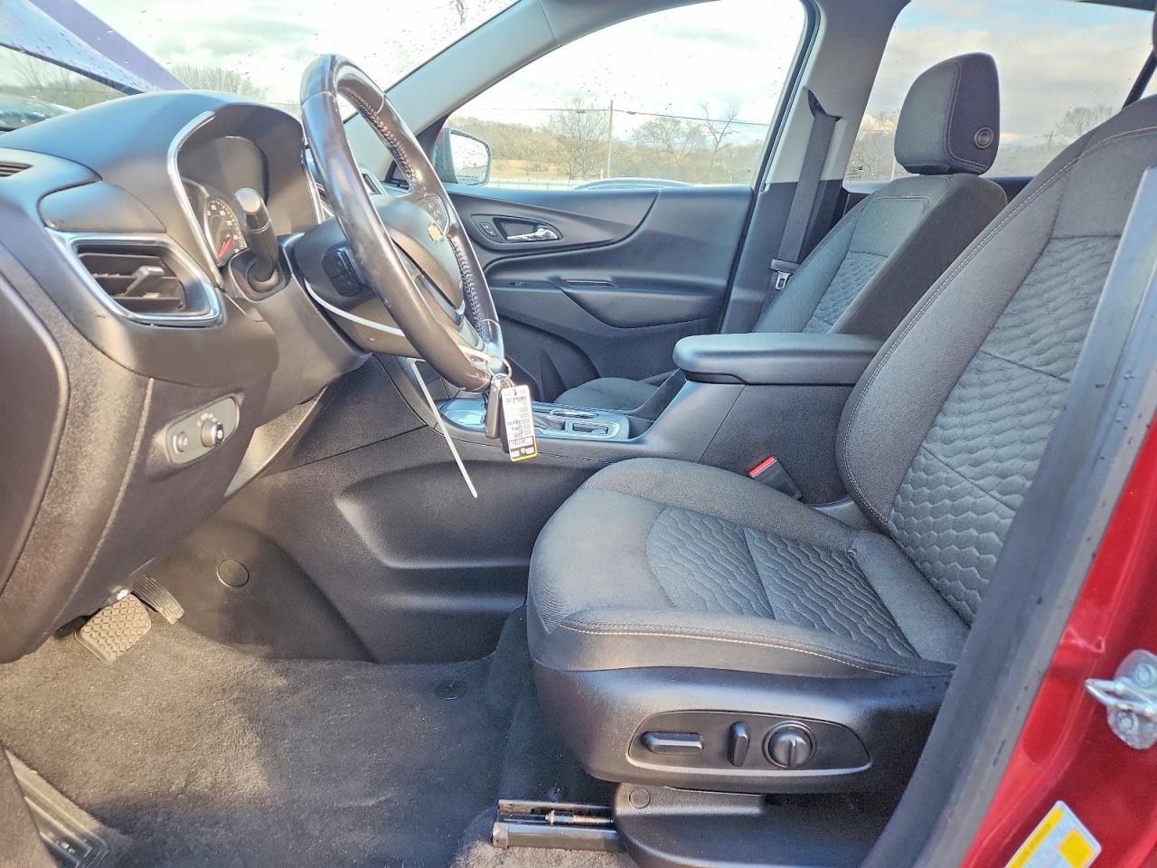 2019 CHEVROLET EQUINOX LT photo 13