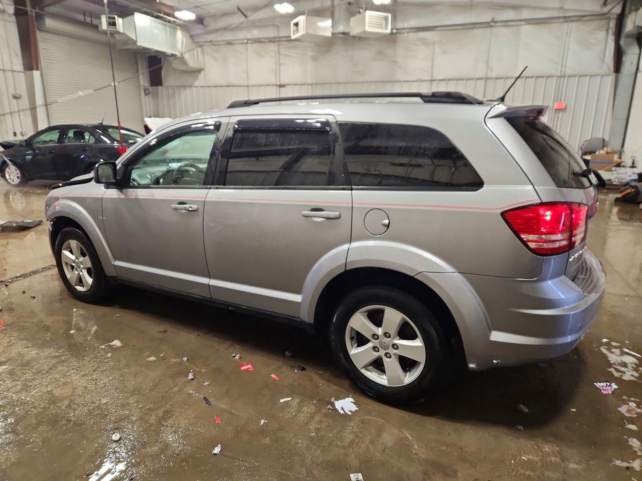 2017 DODGE JOURNEY SE photo 3