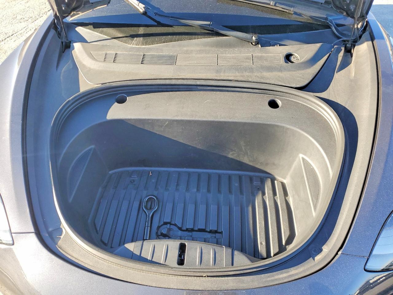 2023 TESLA MODEL 3 photo 31