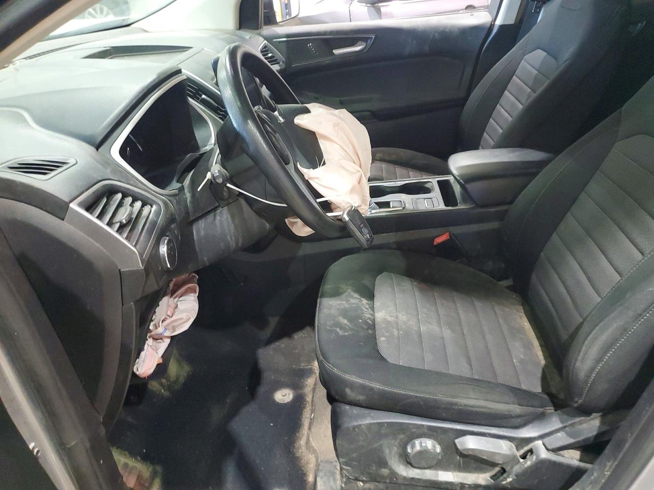 2021 FORD EDGE SE photo 13