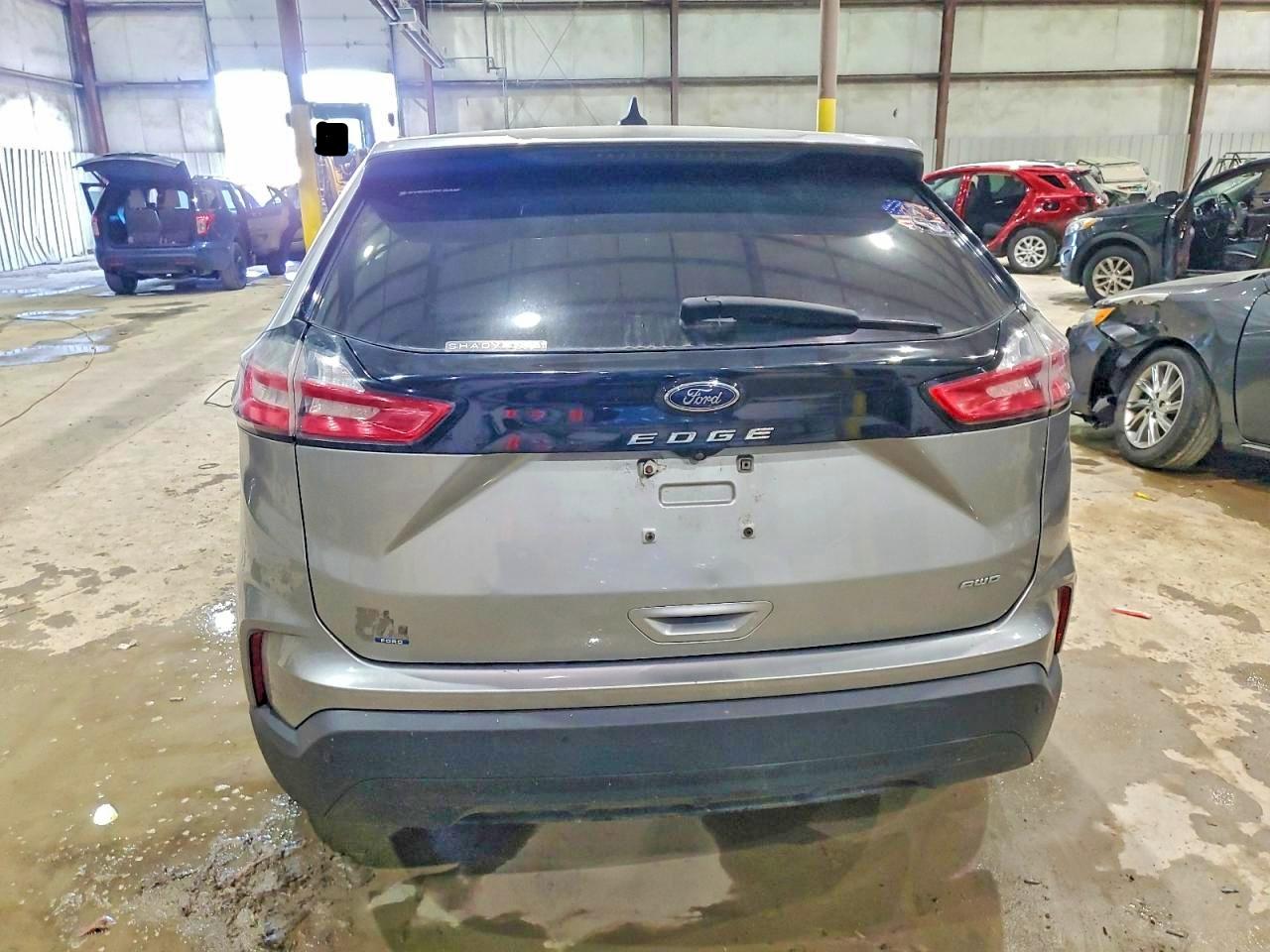 2021 FORD EDGE SE photo 11
