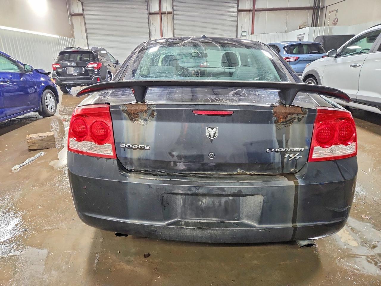 2010 DODGE CHARGER R photo 16
