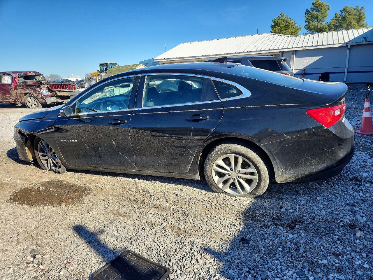 2018 CHEVROLET MALIBU LT photo 3