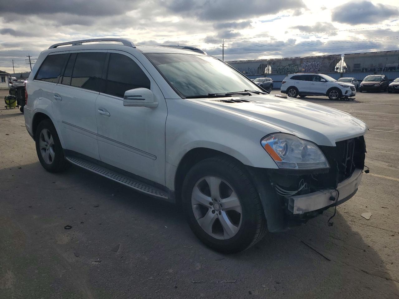 2012 MERCEDES-BENZ GL 450 4MATIC photo 4