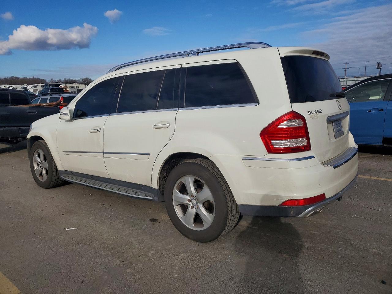 2012 MERCEDES-BENZ GL 450 4MATIC photo 2