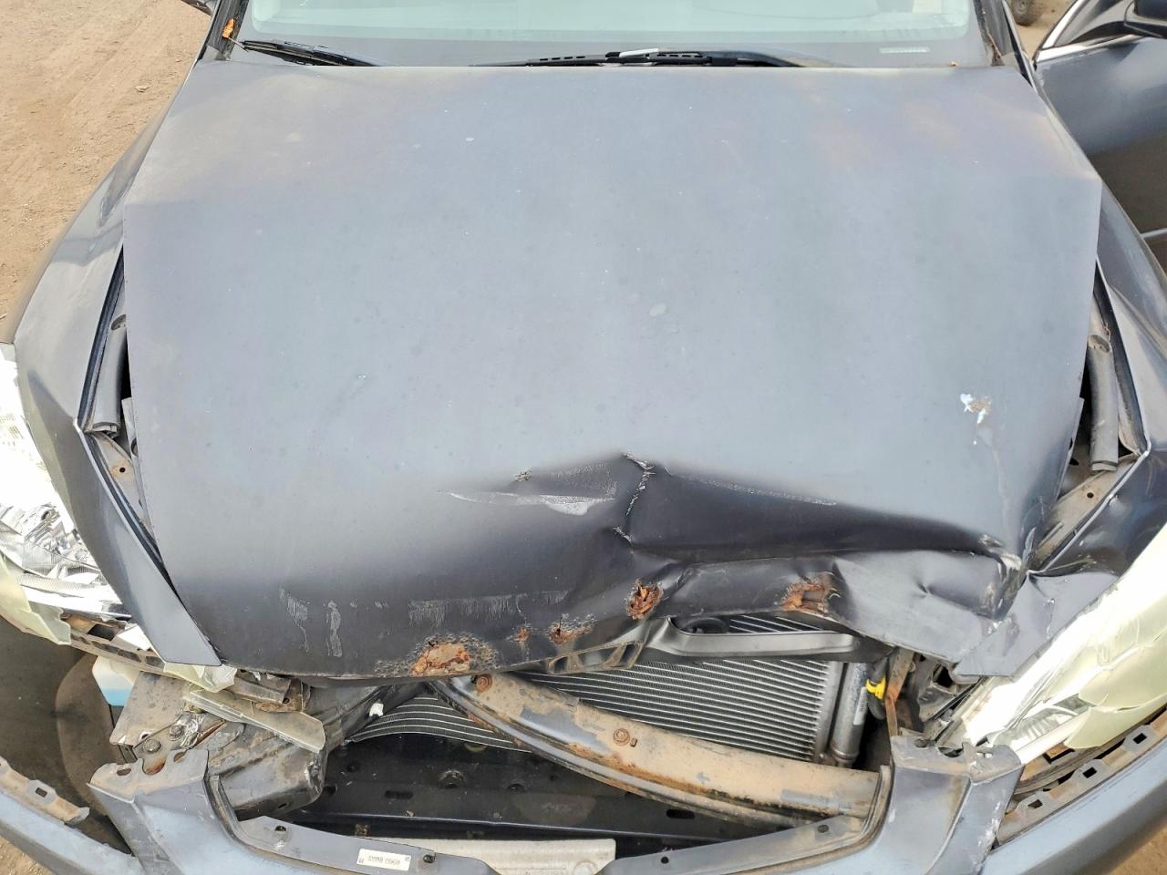 2004 HONDA ACCORD LX photo 21