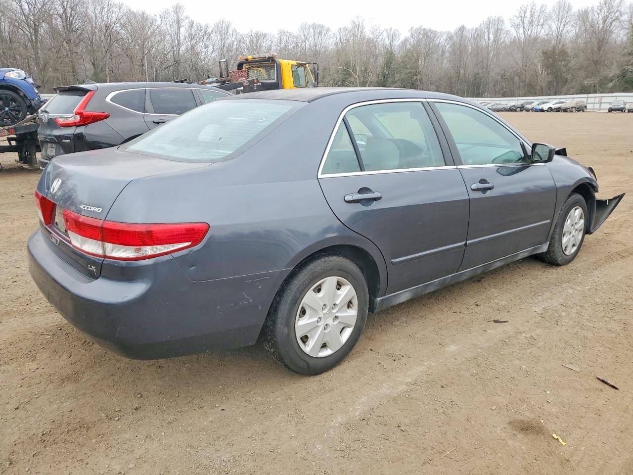2004 HONDA ACCORD LX photo 5