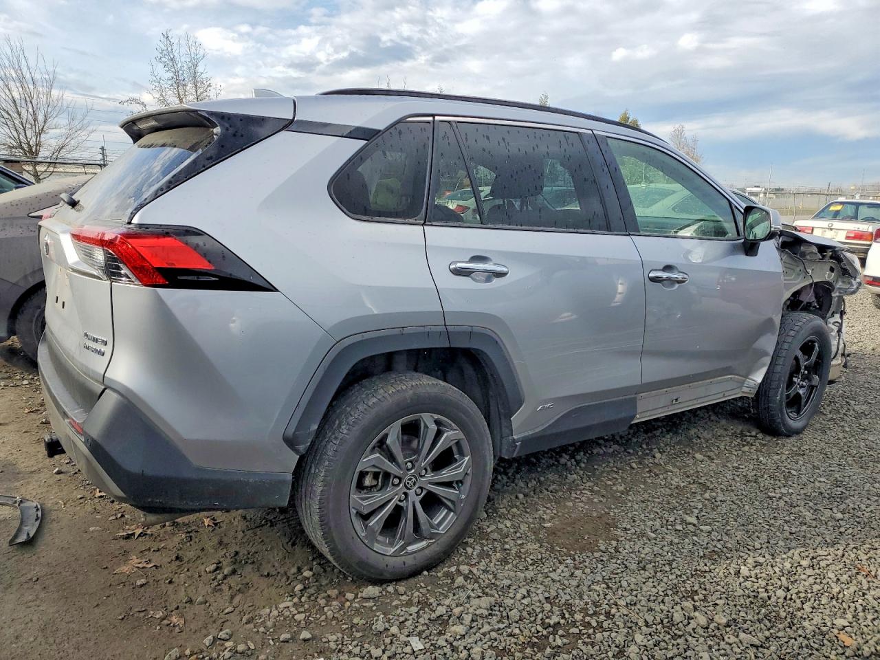 2022 TOYOTA RAV4 LIMITED photo 5