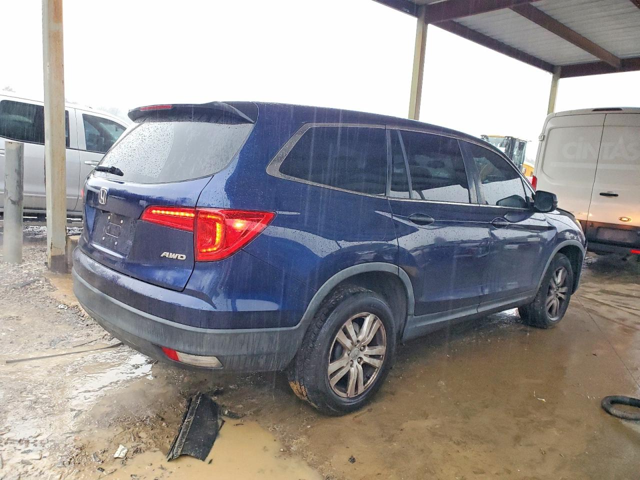 2016 HONDA PILOT LX photo 7