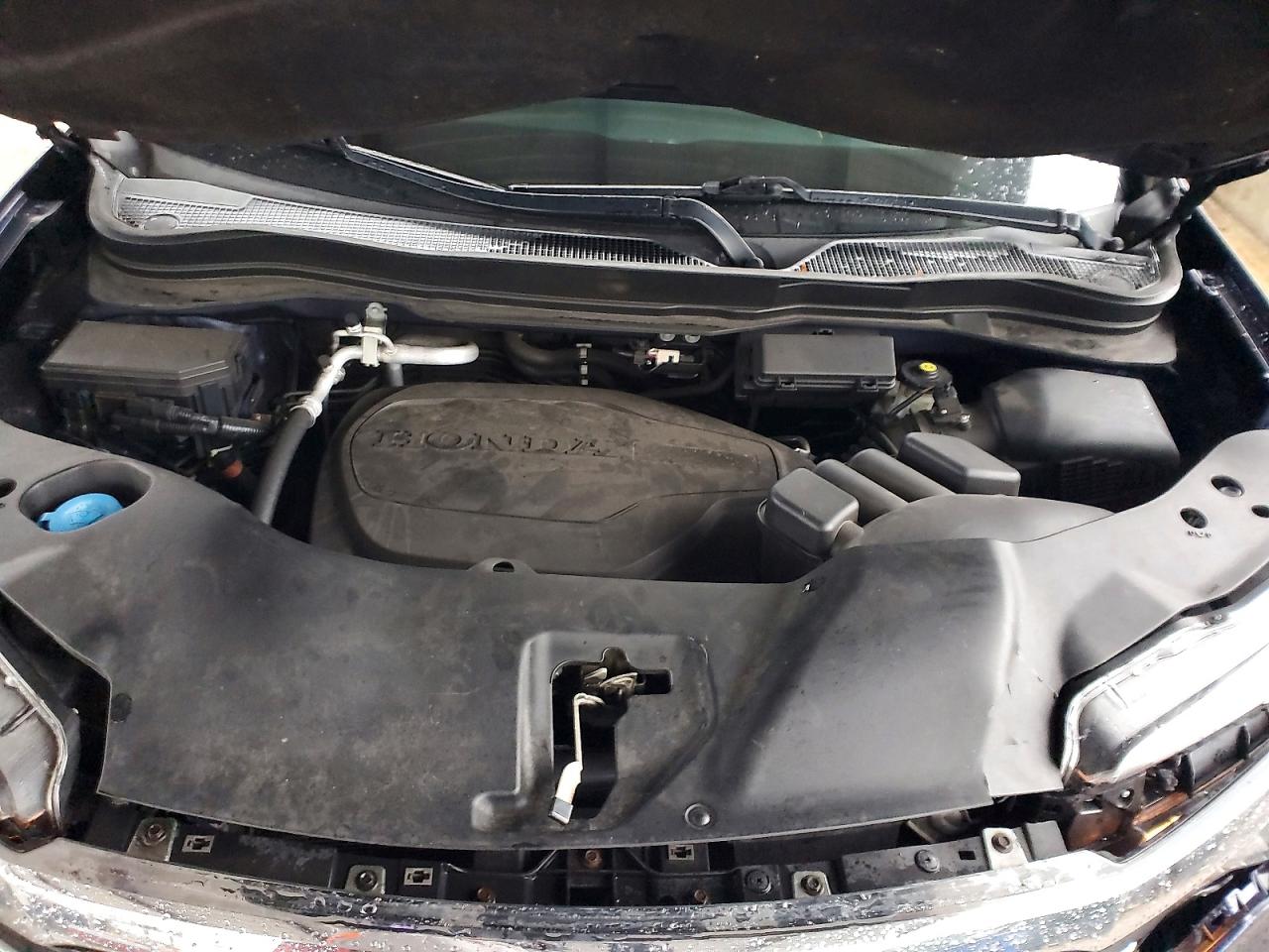 2016 HONDA PILOT LX photo 31