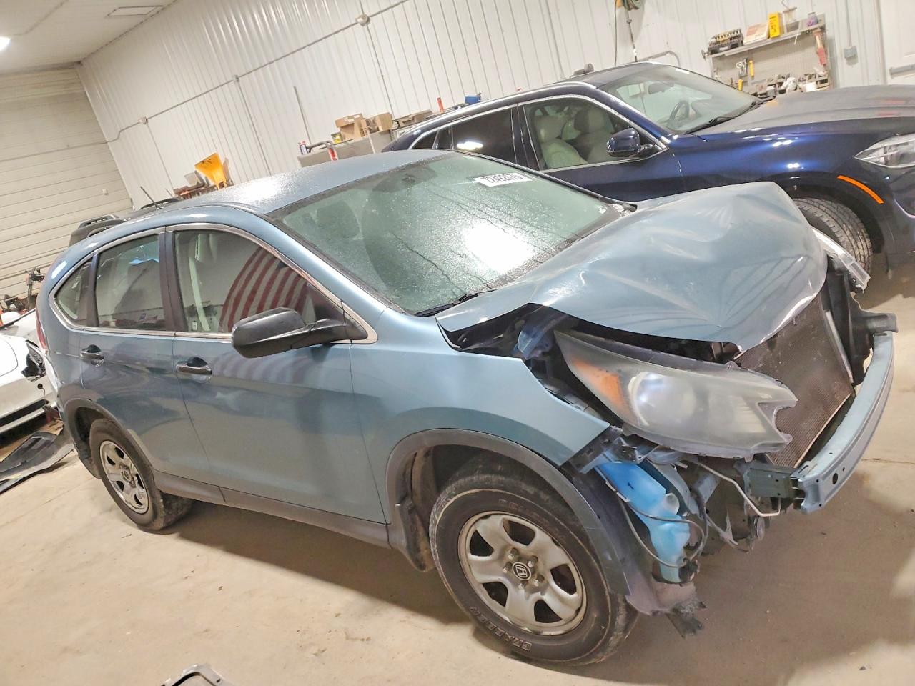 2014 HONDA CR-V LX photo 4