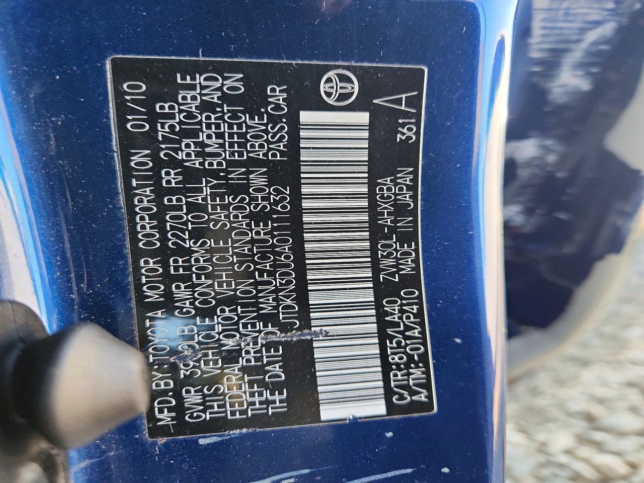 2010 TOYOTA PRIUS photo 25