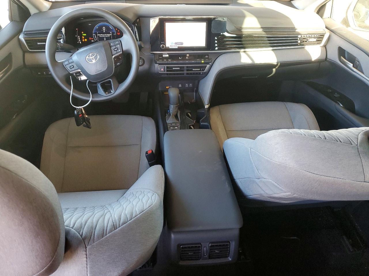 2026 TOYOTA CAMRY XSE photo 15