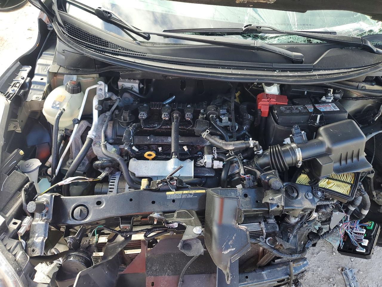 2021 NISSAN VERSA SV photo 21