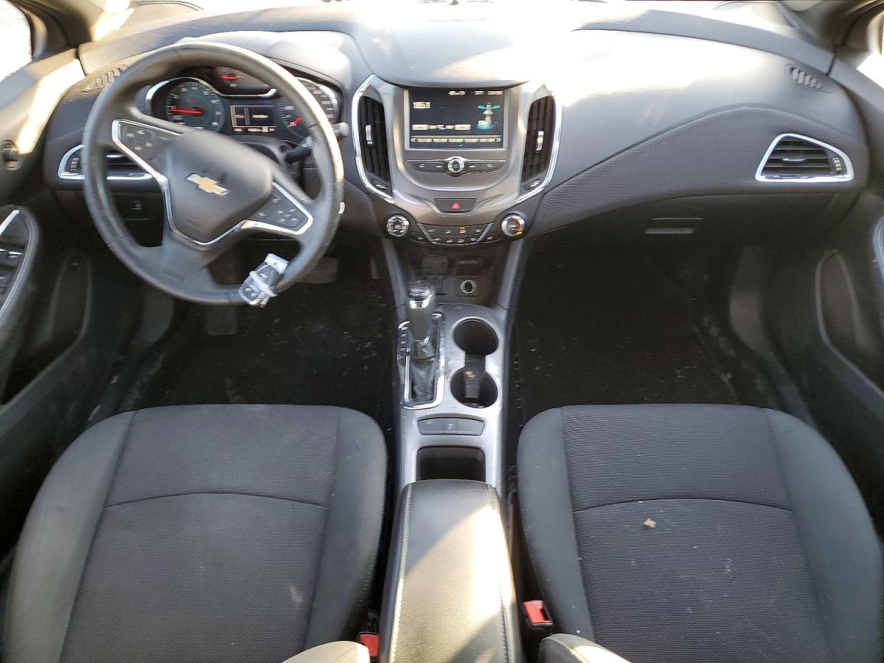2017 CHEVROLET CRUZE LT photo 22