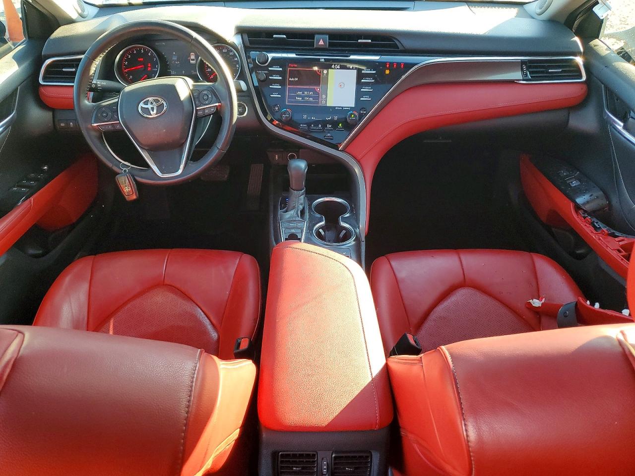 2018 TOYOTA CAMRY XSE photo 8