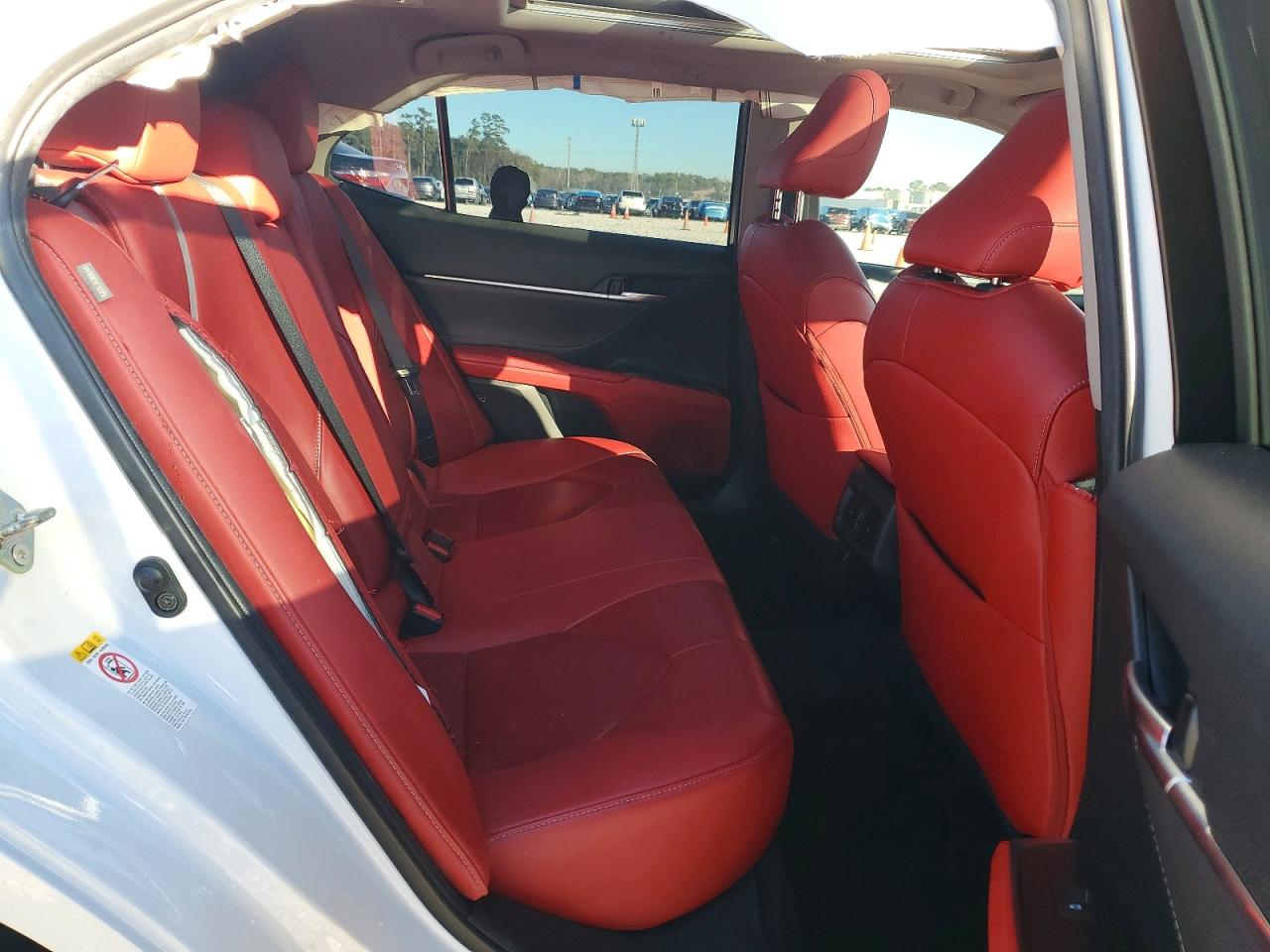 2018 TOYOTA CAMRY XSE photo 10