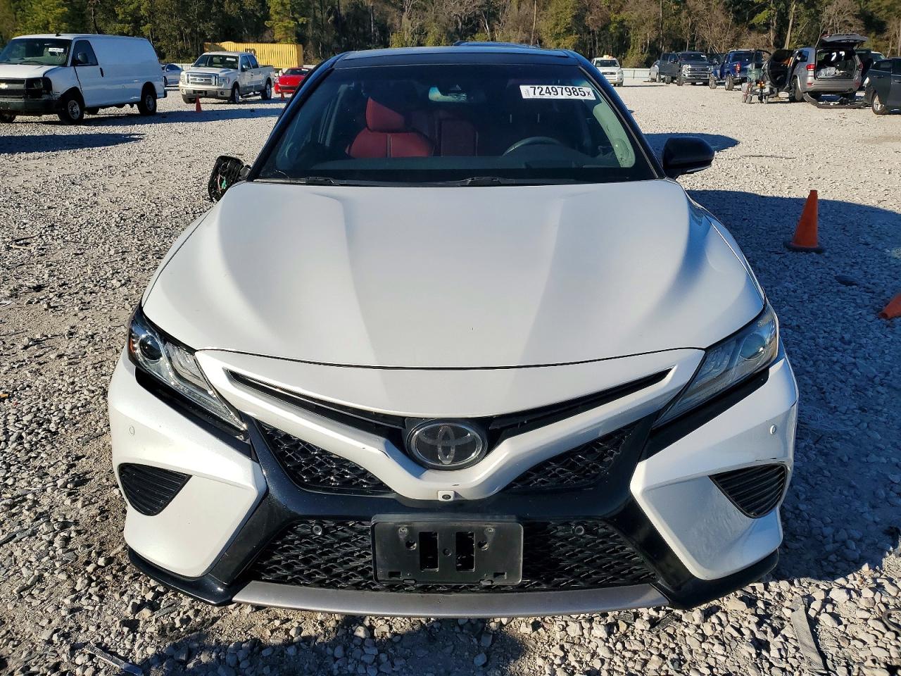 2018 TOYOTA CAMRY XSE photo 5