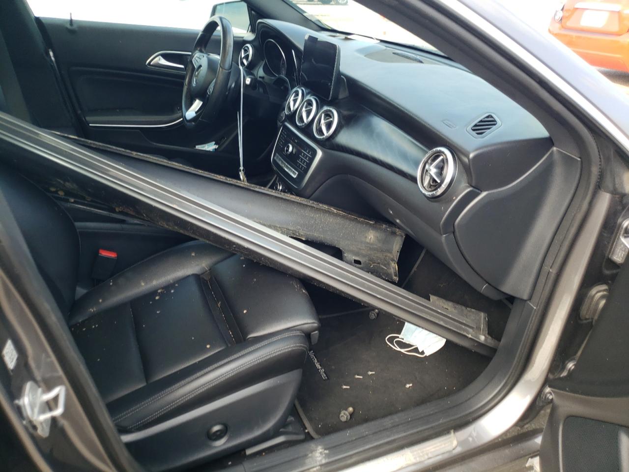 2018 MERCEDES-BENZ CLA 250 4MATIC photo 9