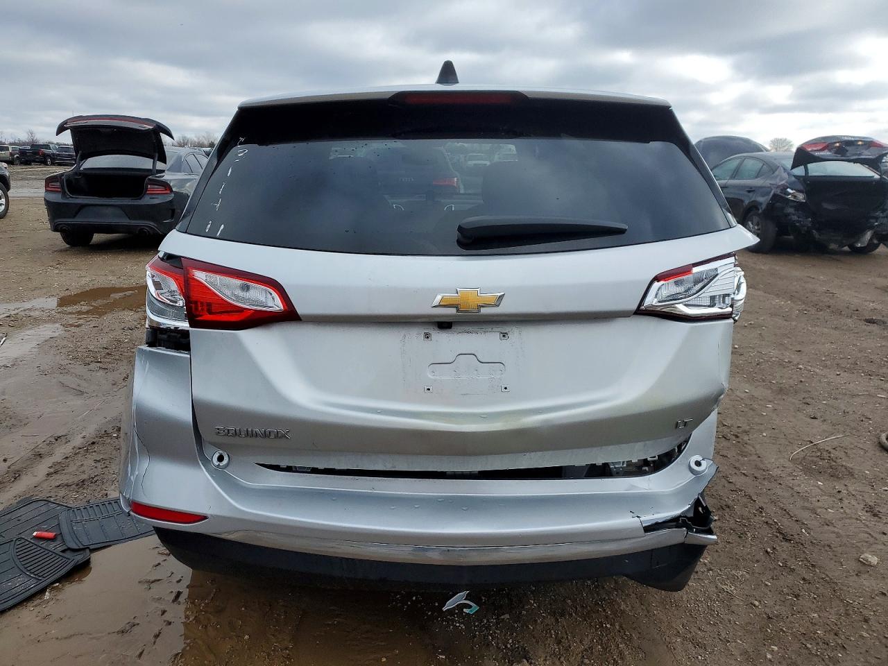 2021 CHEVROLET EQUINOX LT photo 11