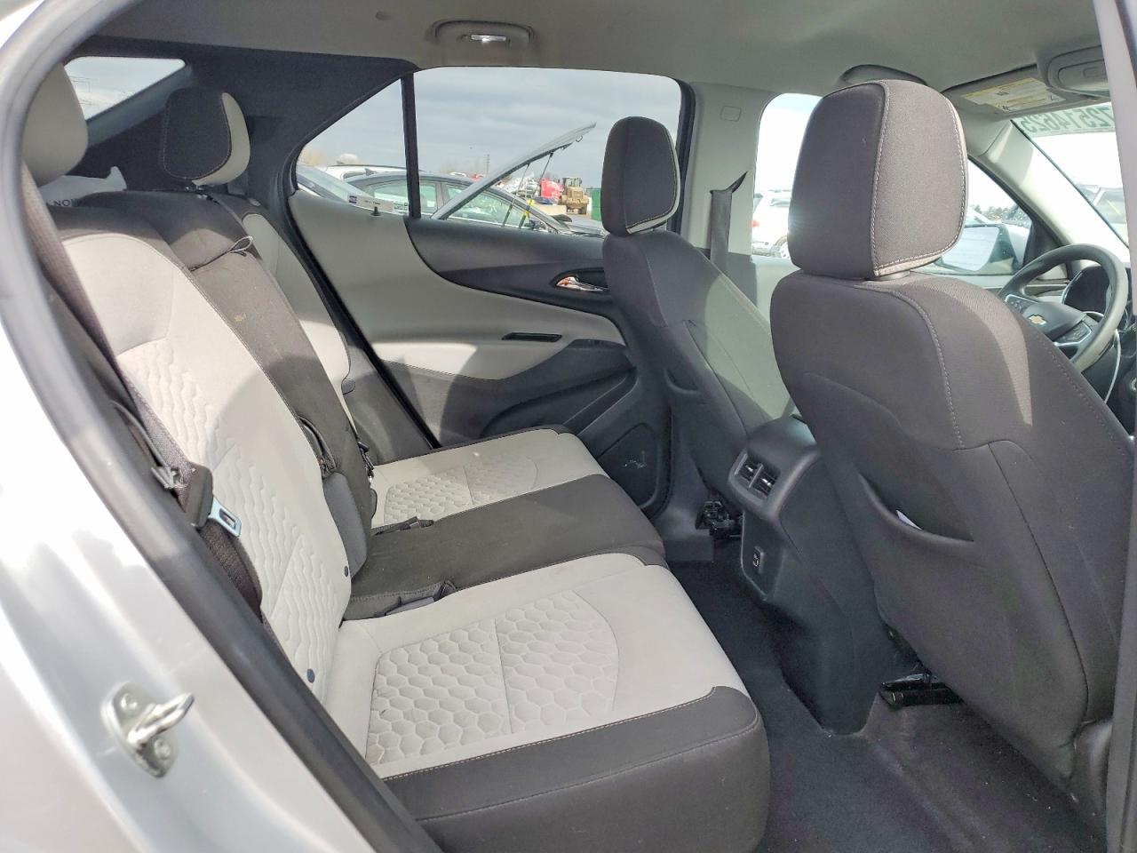 2021 CHEVROLET EQUINOX LT photo 19