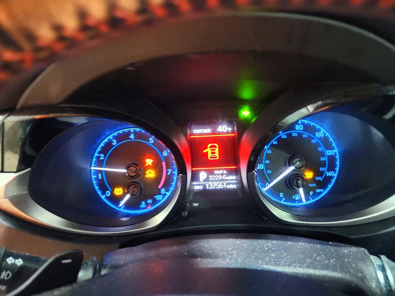 2016 TOYOTA COROLLA L photo 9