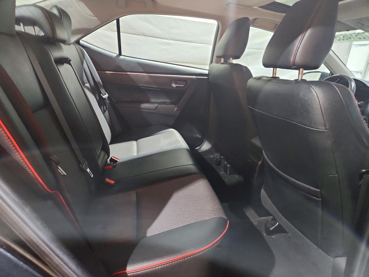 2016 TOYOTA COROLLA L photo 10