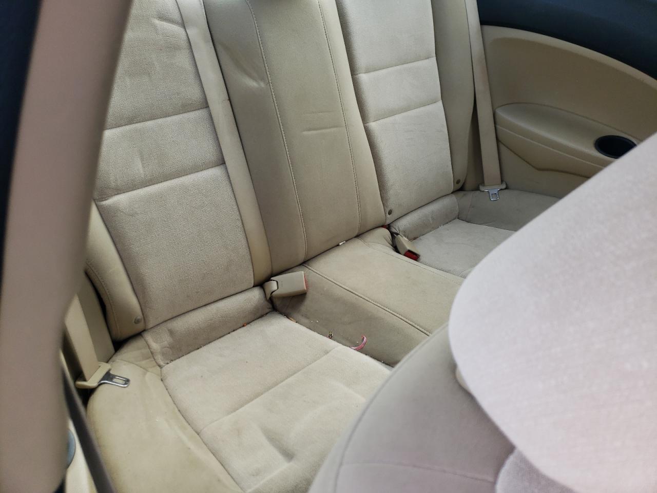 2010 HONDA ACCORD photo 19