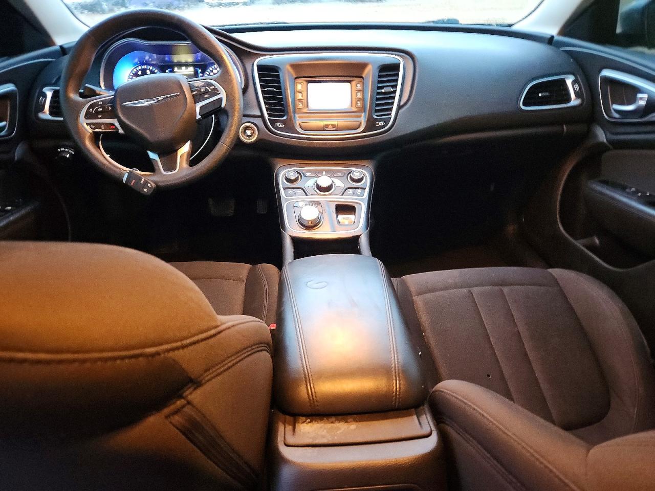 2016 CHRYSLER 200 LIMITED photo 15