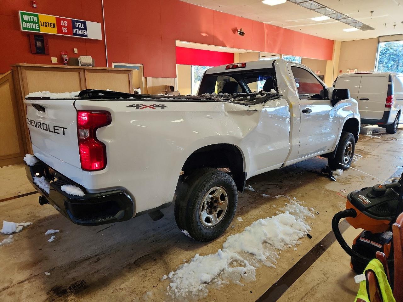 2019 CHEVROLET SILVERADO K1500 photo 3