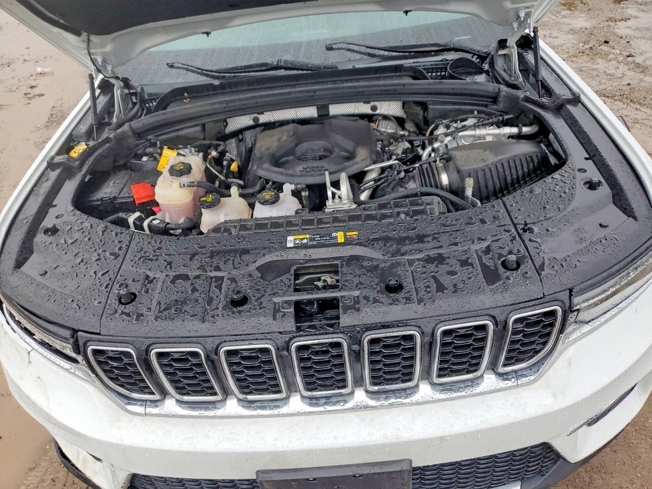2022 JEEP GRAND CHEROKEE LIMITED 4XE photo 34