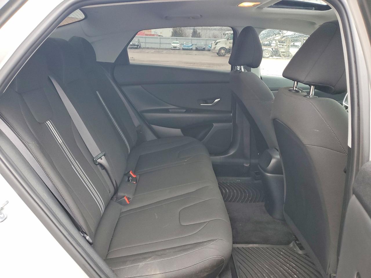 2023 HYUNDAI ELANTRA SEL photo 19