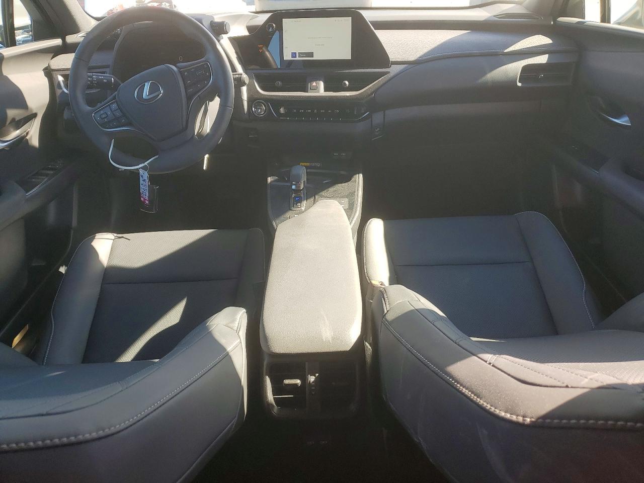 2025 LEXUS UX 300H BASE photo 22