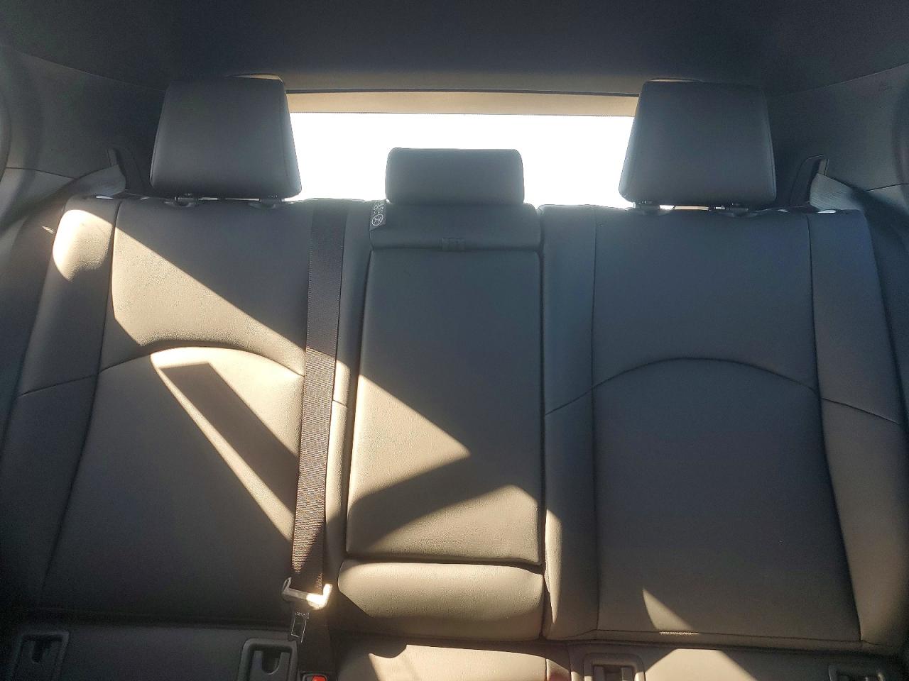 2025 LEXUS UX 300H BASE photo 28