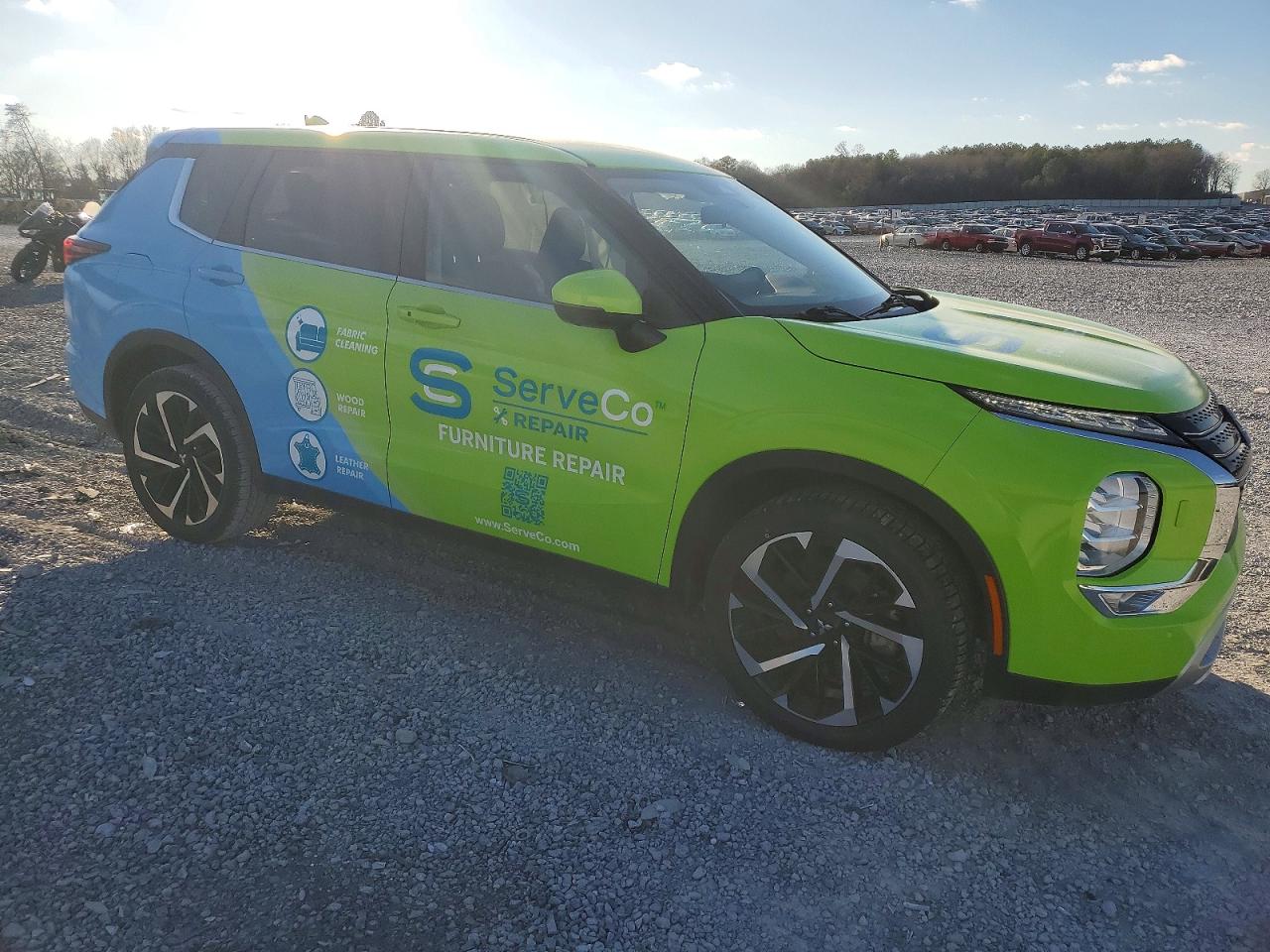 2024 MITSUBISHI OUTLANDER SE photo 4