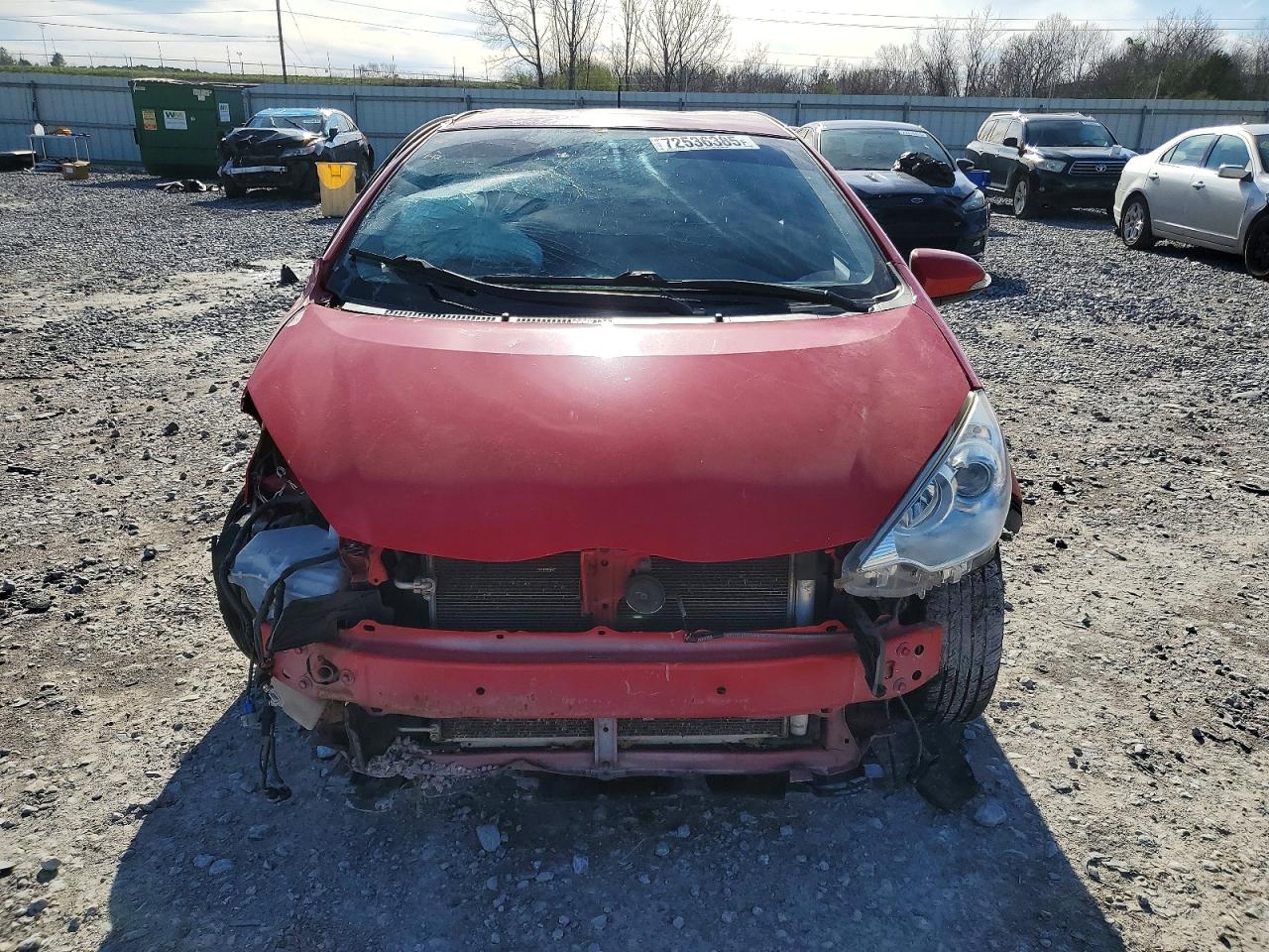 2014 TOYOTA PRIUS C photo 9