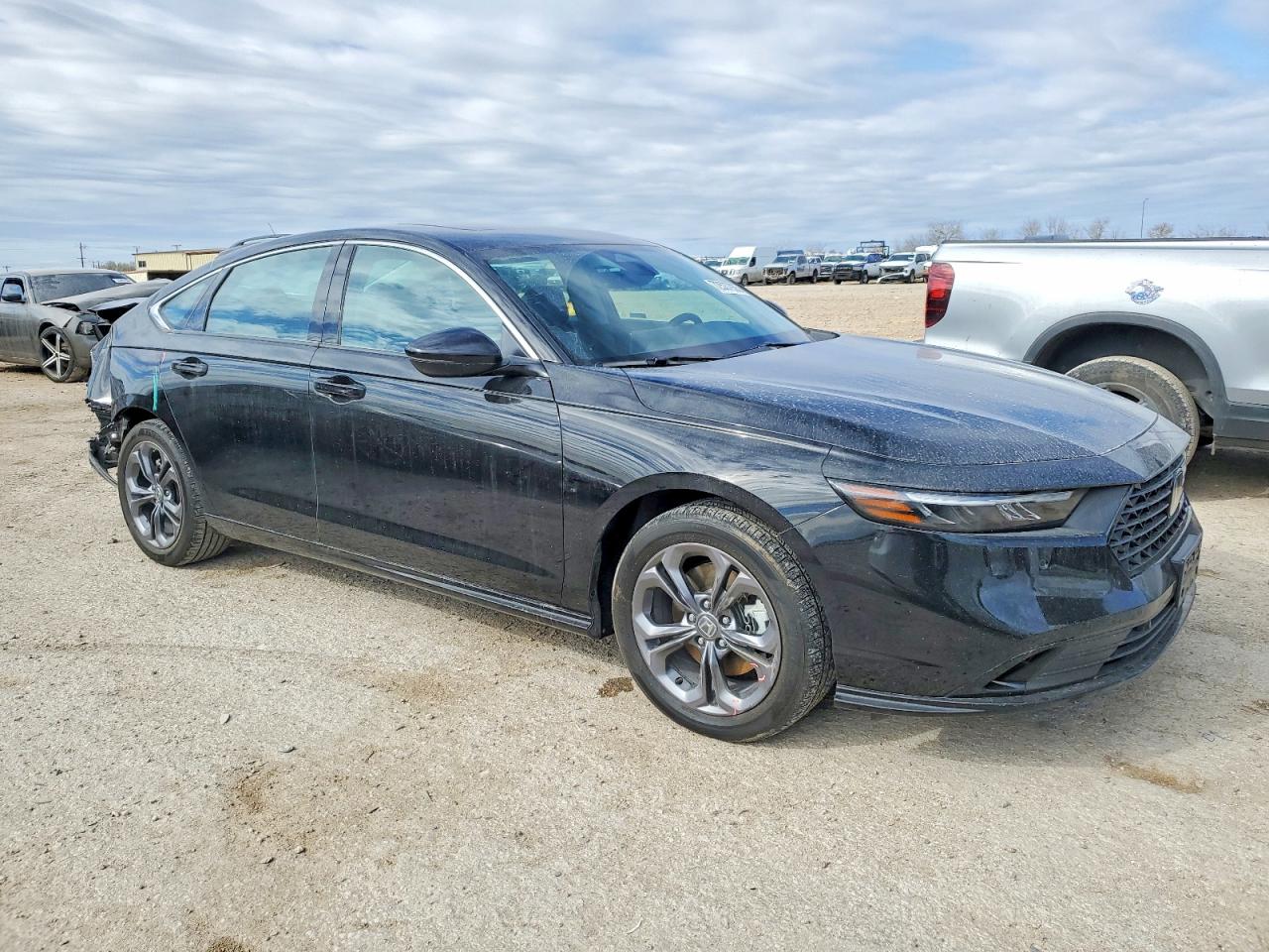 2024 HONDA ACCORD HYBRID EXL photo 4