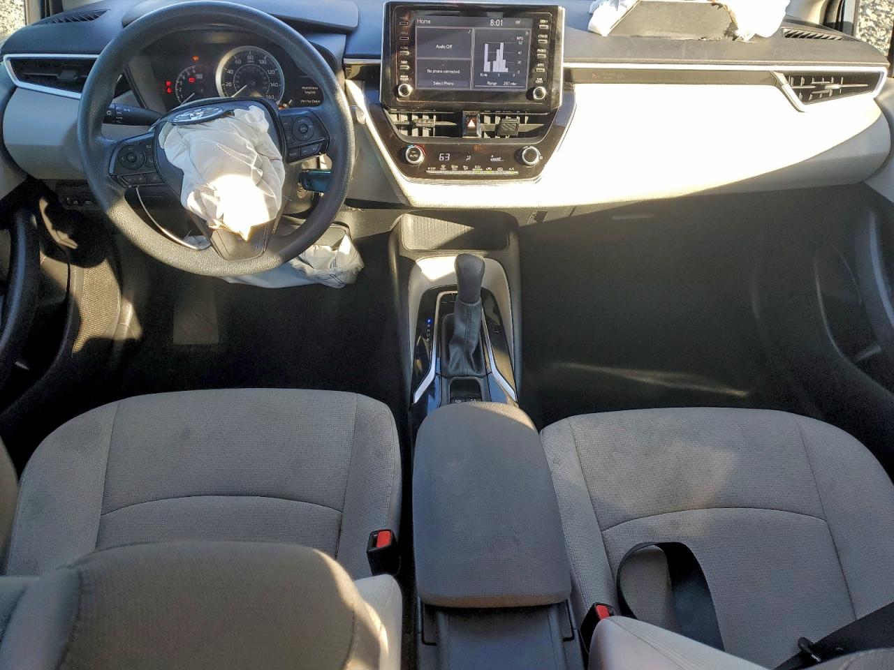 2020 TOYOTA COROLLA LE photo 22