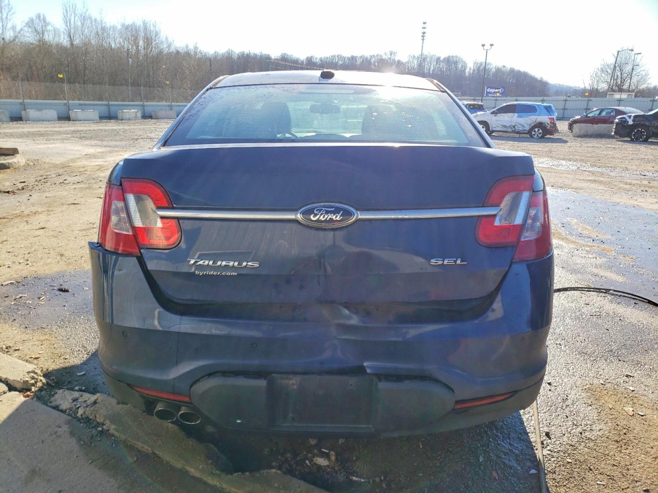 2012 FORD TAURUS SEL photo 16
