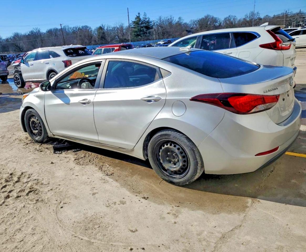 2016 HYUNDAI ELANTRA VALUE EDITION photo 4
