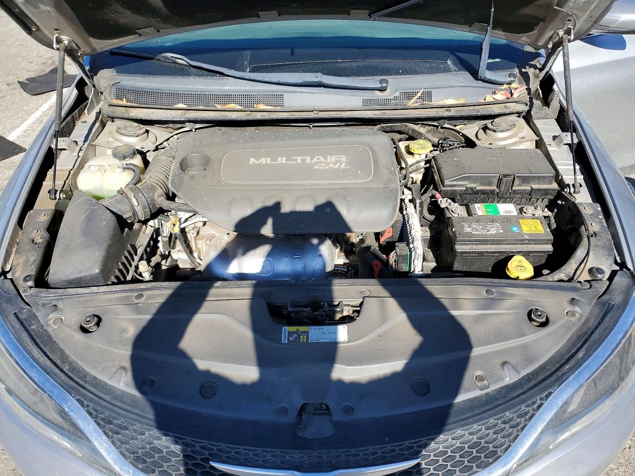 2015 CHRYSLER 200 LIMITED photo 31