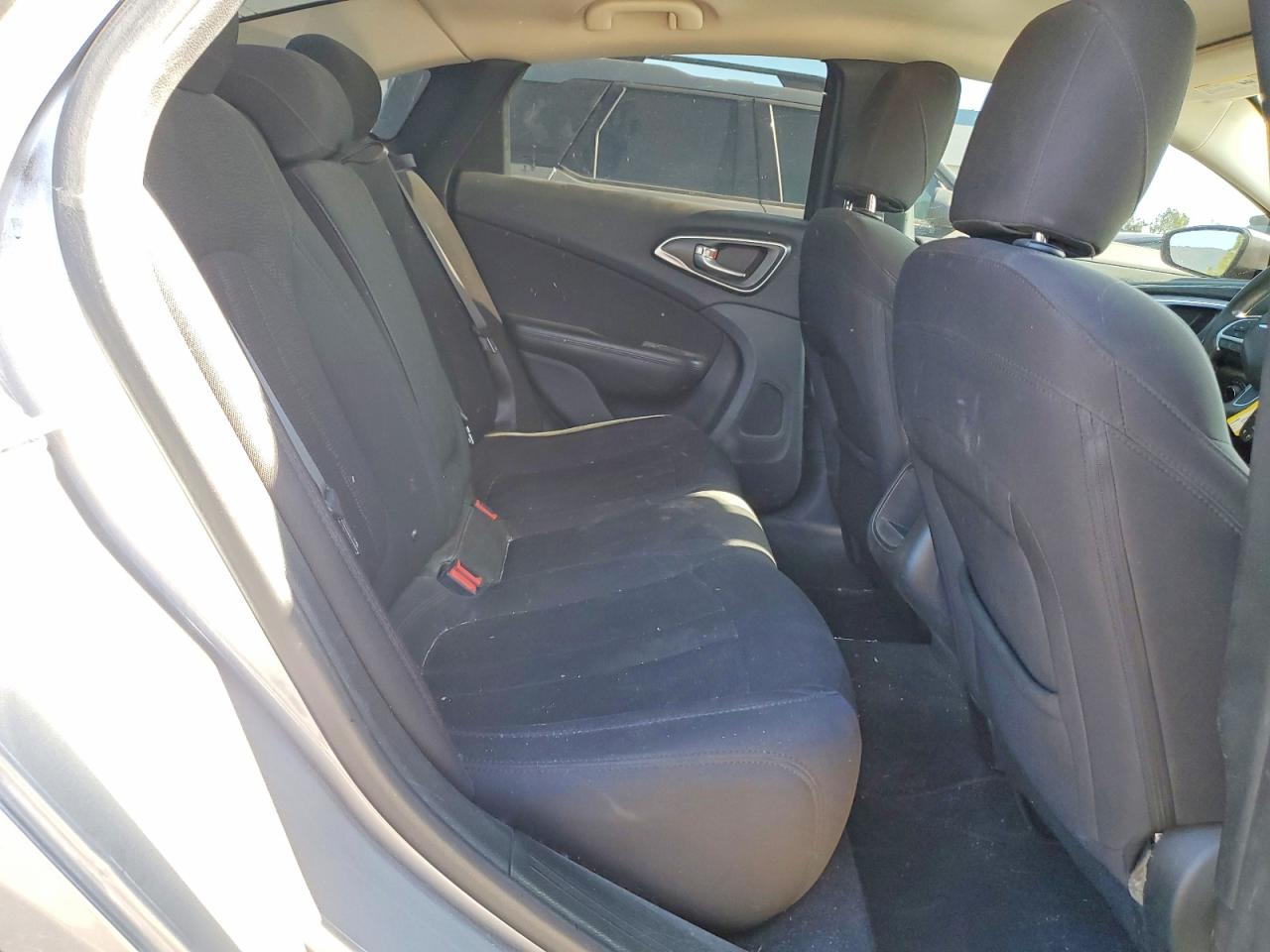 2015 CHRYSLER 200 LIMITED photo 28
